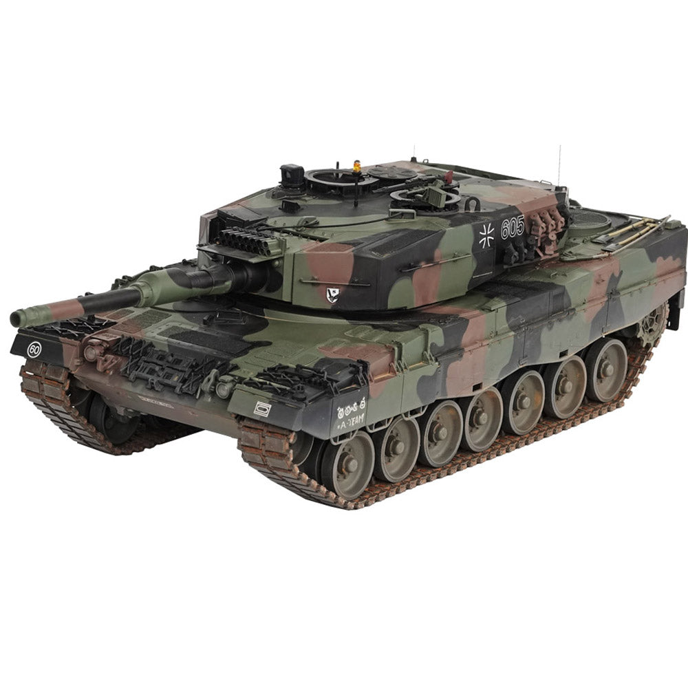 1/16 Germany Leopard 2A4 L2A4 Tank Upgrade Camouflage Version