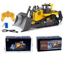 Load image into Gallery viewer, 1/16 RC Bulldozer Alloy Truck Model HobbyToki HUINA 1569